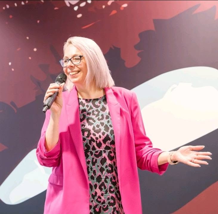 Clare Roberts-Molloy, female business coach, success story